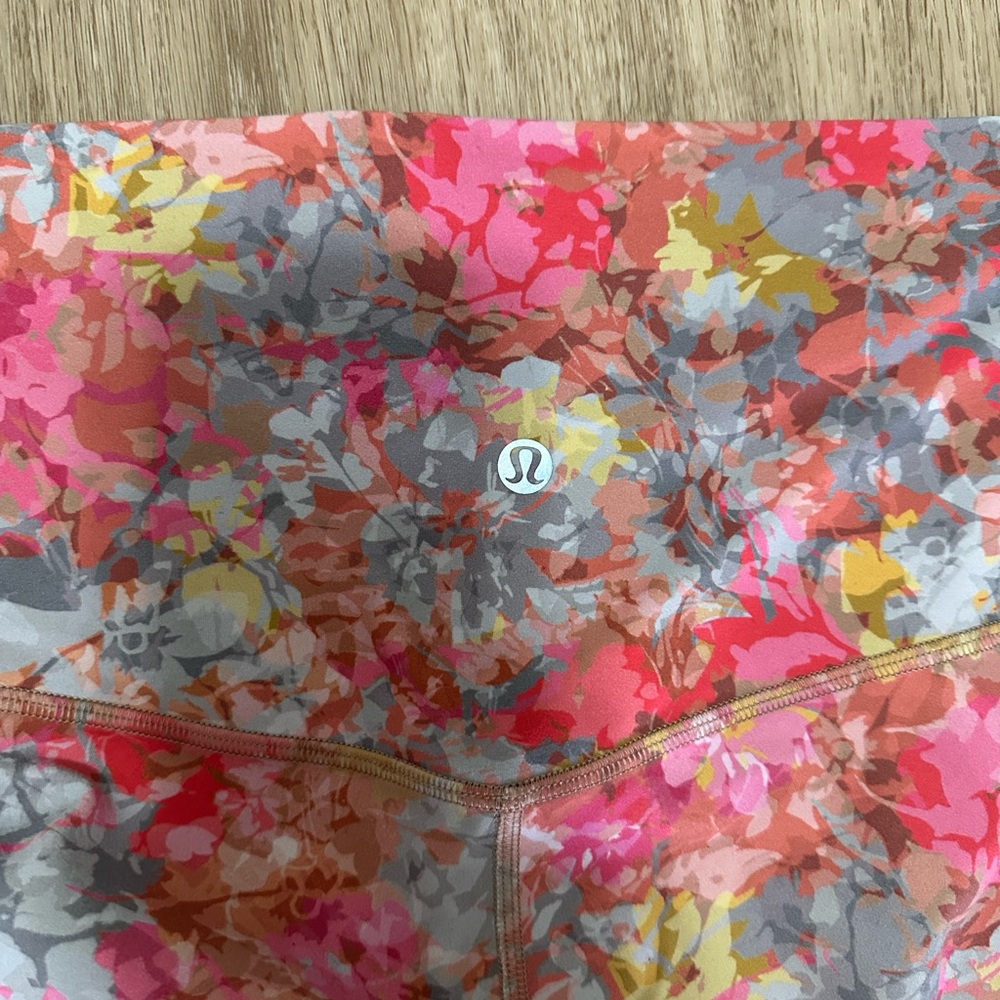 lululemon athletica Women's Floral leggings - Multicolor